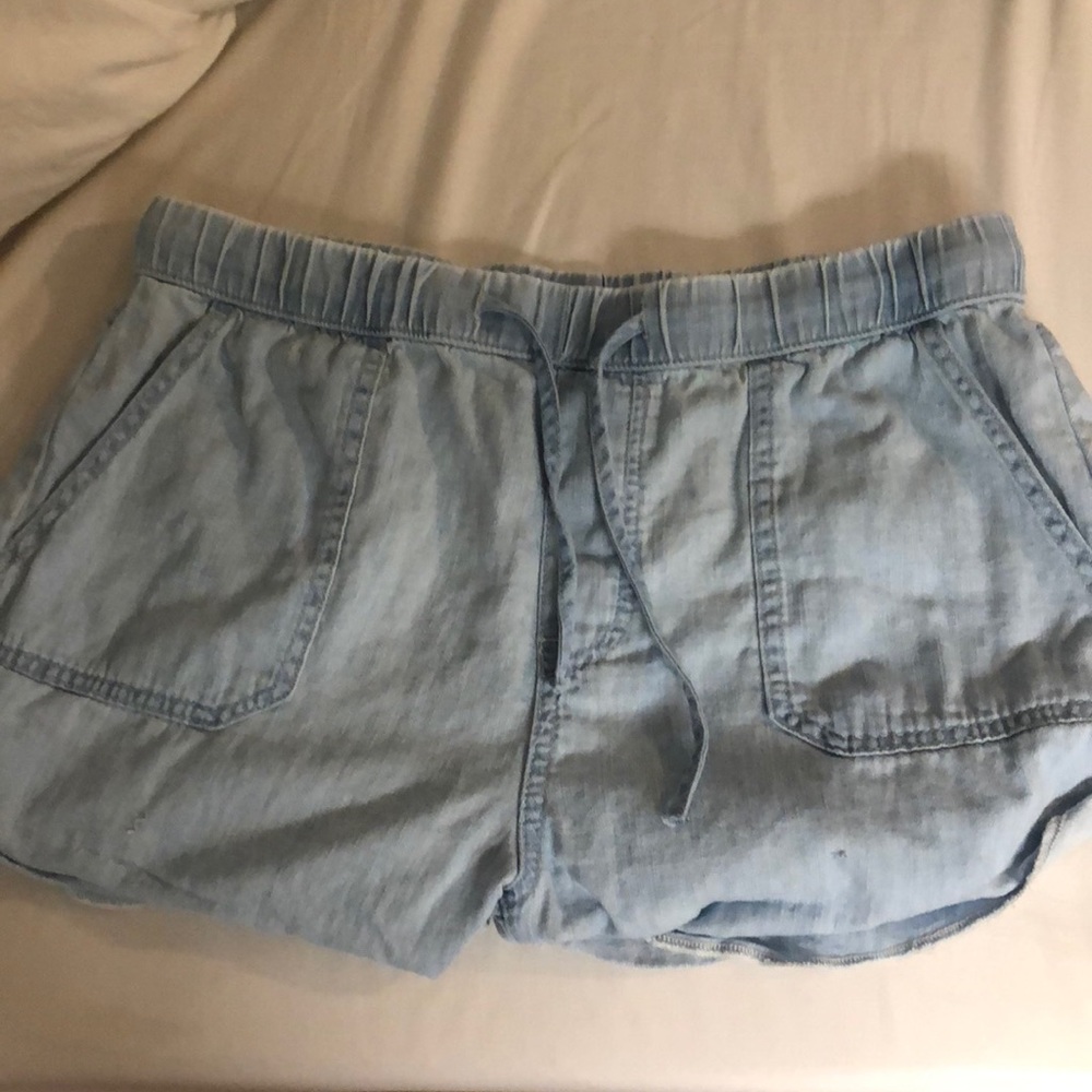 Volcom shorts